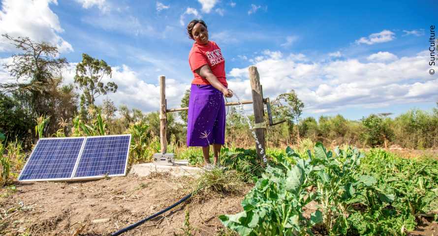 Une pompe à eau solaire DIY – Terra Africa